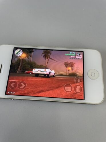 Apple iPhone: IPhone 4S, Ağ — 17