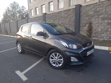 Chevrolet: Chevrolet Spark: 2018 г., 1 л, Автомат, Бензин, Хэтчбэк