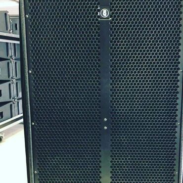 Audio: HDL 30-A Active Two-Way Line Array Module: 3000 $ Βασικά