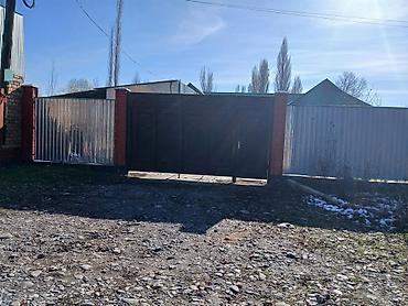 Продажа коттеджей и домов: Продаётся большой дом в селе Петровка с большим участком 40 — 18