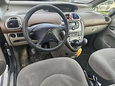 Vozila: DELOVI ZA CITROEN XSARA PICASSO 2.0HDI | 2.0 HDI KOMPLETAN U — 3