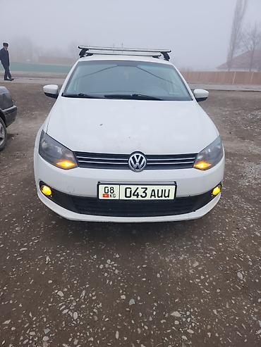 Volkswagen: Volkswagen Polo: 2011 г., 1.6 л, Механика, Бензин, Седан — 2