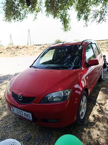 Продажа авто: Mazda Demio: 2003 г., 1.4 л, Механика, Бензин, Хэтчбэк — 4