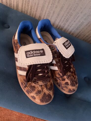 Çəkmələr: Çəkmə, Adidas, Ölçü: 38, rəng - Qəhvəyi, İşlənmiş lalafo.az -da Çəkmələr: Çəkmə, Adidas, Ölçü: 38, rəng - Qəhvəyi, İşlənmiş