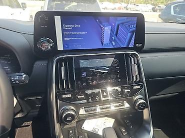 Lexus: Lexus LX: 2025 г., 3.4 л, Автомат, Гибрид, Внедорожник — 10