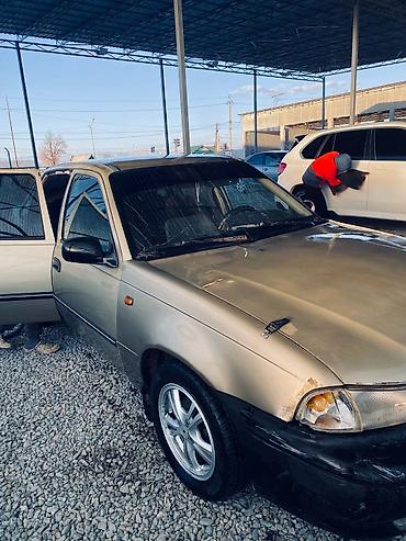 black vision: Daewoo Nexia: 2005 г., 1.5 л, Механика, Бензин, Седан — 9