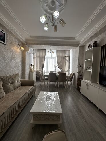 Yeni tikili: 3 otaqlı, Yeni tikili, 76 kv. m — 2