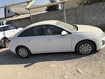 машина бесплатно: Chevrolet Cruze: 2013 г., 1.8 л, Бензин, Седан — 2