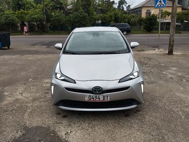 машина малинкий: Toyota Prius: 2022 г., 1.8 л, Робот, Гибрид, Хэтчбэк