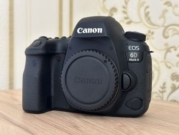 fotoaparat çantası: - Canon EOS 6D Mark II (2) Body - Original batareya və adapter -