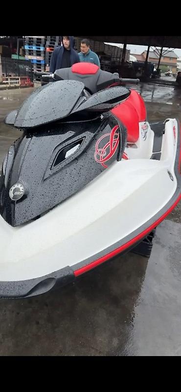 audi a6 1999: Гидроцикл BRP (personal watercraft) в спортивном стиле. - Корпус с — 1