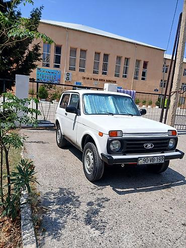 VAZ (LADA): VAZ (LADA) 4x4 Niva: 1.6 l | Ofrouder/SUV — 4