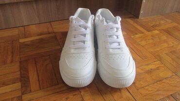 Women's Sneakers and athletic shoes: Graceland, 40, bоја - Bela na lalafo.rs — 2 Women's Sneakers and athletic shoes: Graceland, 40, bоја - Bela — 2