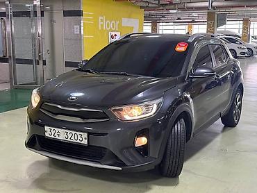 Kia: Kia Stonic: 2018 г., 1.4 л, Автомат, Бензин, Хэтчбэк — 2