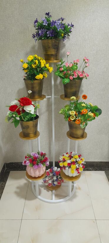 Rəflər, etajerkalar: Gül stendi подставка для цветов.Çiçək stendi və dekor. metal karkas — 3