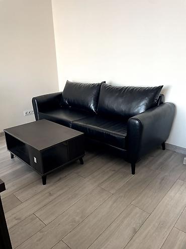 Ofis mebeli: Tek divan satilir 700azn, yenidir istifade olunmayib. Arsin tekstil — 1