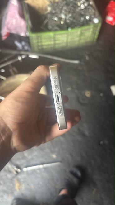 iphone qiymetleri: IPhone 13, 128 GB, Gümüşü — 2