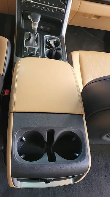 karnival: Kia Carnival: 2020 г., 2.2 л, Автомат, Дизель, Минивэн — 10