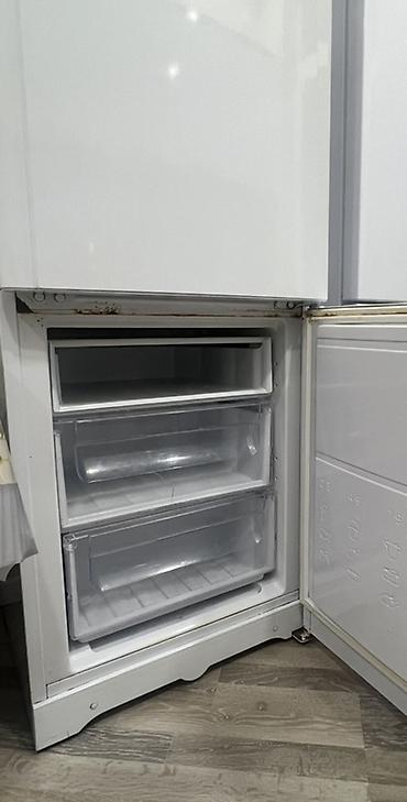 soyuducu skaf: İşlənmiş 2 qapılı Hotpoint Ariston Soyuducu Satılır, rəng - Ağ — 4
