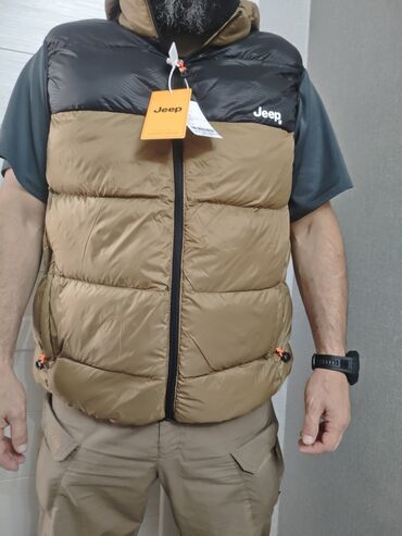 часы пандора: Мужской утеплённый жилет Jeep - Бренд: Jeep (фирменные бирки и