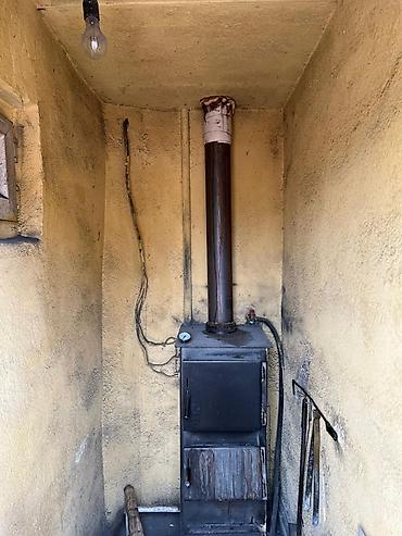 Продажа коттеджей и домов: 7 соток Продается дом со всеми условиями Есть горячая вода - — 20