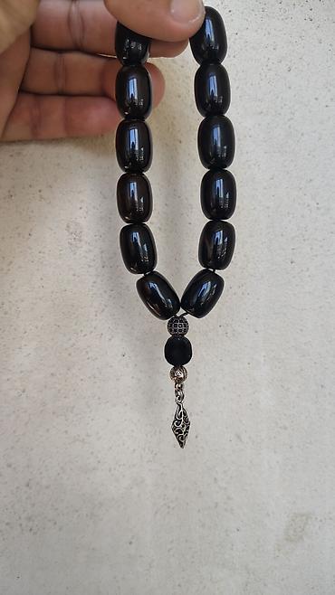 Qara əqiq təsbeh - Material: yüksək parlaq, oval formalı qara əqiq