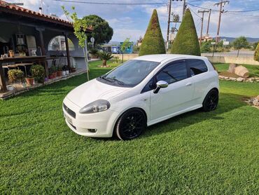 Οχήματα: Fiat Punto: 1.4 l. | 2009 έ. | 195000 km. Χάτσμπακ