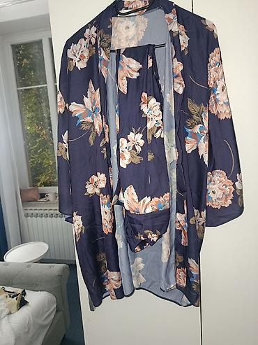 satenski kimono: Ženski set za spavanje – kimono, top i pidžama pantalone - Trodelni — 2