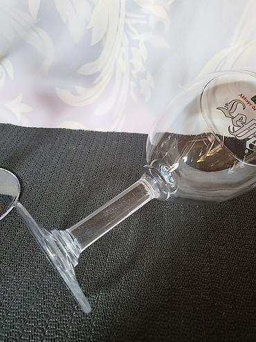 Čaše: Case nove za pivo Leffe. Case za pivo nove,jedna malo fabricki — 10