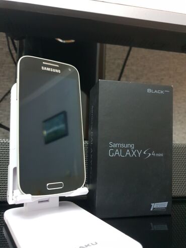 notebook mini: Samsung I9190 Galaxy S4 Mini, 8 GB, rəng - Göy, Sensor, İki sim kartlı, Sənədlərlə
