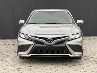 Nissan: Toyota Camry: 2023 г., 2.5 л, Типтроник, Бензин, Седан