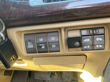 Honda: Honda Elysion: 2004 г., 3 л, Автомат, Бензин, Минивэн at lalafo.kg — 9 Honda: Honda Elysion: 2004 г., 3 л, Автомат, Бензин, Минивэн — 9