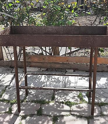 Manqallar, qrillər, barbekyu: 4mm lik listdən hazırlanıb. Qiymətlər ölçüyə görə dəyişir. İstənilən — 6