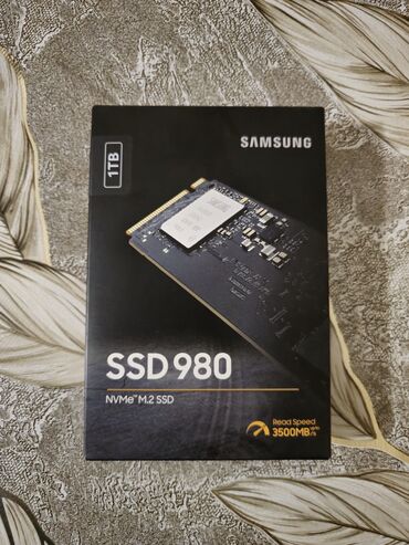 SSD diskləri: Daxili SSD disk Samsung, 1 TB, M.2, Yeni