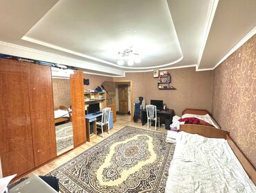 Продажа квартир: 4 комнаты, 118 м², Индивидуалка, 2 этаж, Старый ремонт — 3