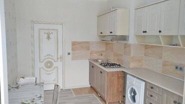 Uzunmüddətli kirayə mənzillər: Nərimanov, Asan xidmətin yanı 17.12 mərtəbə, 90 kv, 2 otaq tam — 12