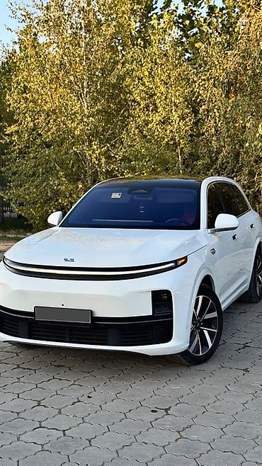 Lixiang: Lixiang L7: 2023 г., Гибрид, Кроссовер — 1