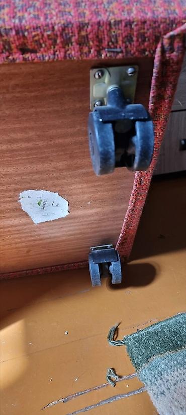 Другая мебель: Мебель бу в отличном состоянии. цена договорная. стол табуретки — 9