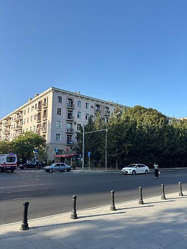 Köhnə tikili: Bakı, 4 otaqlı, Köhnə tikili, 105 kv. m — 1