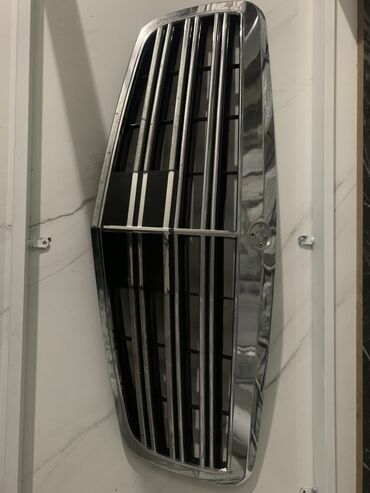 221 разбор: Решетка радиатора Mercedes-Benz 2010 г., Б/у, Оригинал, Германия