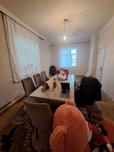 Həyət evləri və villaların satışı: Yeni Suraxanı 4 otaqlı, 110 kv. m, Kredit yoxdur, Orta təmir — 4