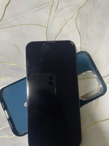 сколько стоит наушники айфон: IPhone 13 Pro, Б/у, 256 ГБ, Sierra Blue, Чехол