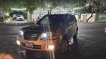 Nissan X-Trail: 2 l | 2004 il Universal