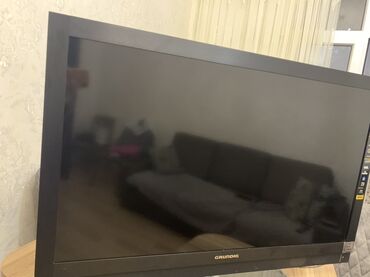 140 ekran tv: Televizor Vesta Led 40" FHD (1920x1080)