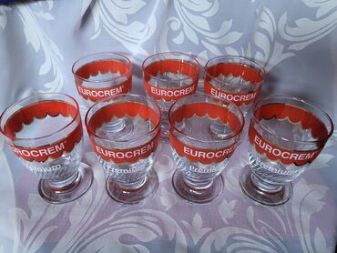 Čaše: Case nove vintaz,eurokrem. Case bez ostecenja sve na njima odsjaj na lalafo.rs — 5 Čaše: Case nove vintaz,eurokrem. Case bez ostecenja sve na njima odsjaj — 5