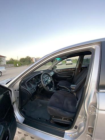 на акорд сл7: Honda Accord: 1999 г., 1.6 л, Механика, Бензин, Седан — 4