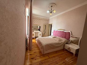 apartment: 3 otaqlı mənzil – geniş və işıqlı Xüsusiyyətlər: - Böyük qonaq otağı — 5
