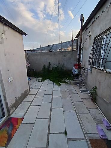 2 mertebe: 2 otaqlı, 50 kv. m, Kredit yoxdur, Orta təmir — 2