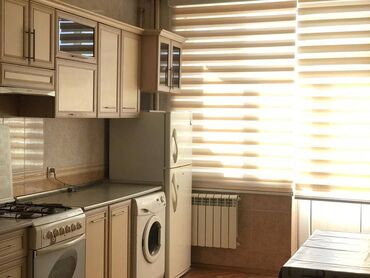 Uzunmüddətli kirayə mənzillər: Nizami rayonu,Xalqlar mtrosu,Serhedçinin yanında,3 otaqlı,təmirli — 10