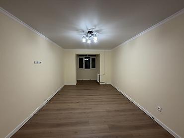 Продажа квартир: 2 комнаты, 50 м², 8 мкр Индивидуалка, 2 этаж — 3